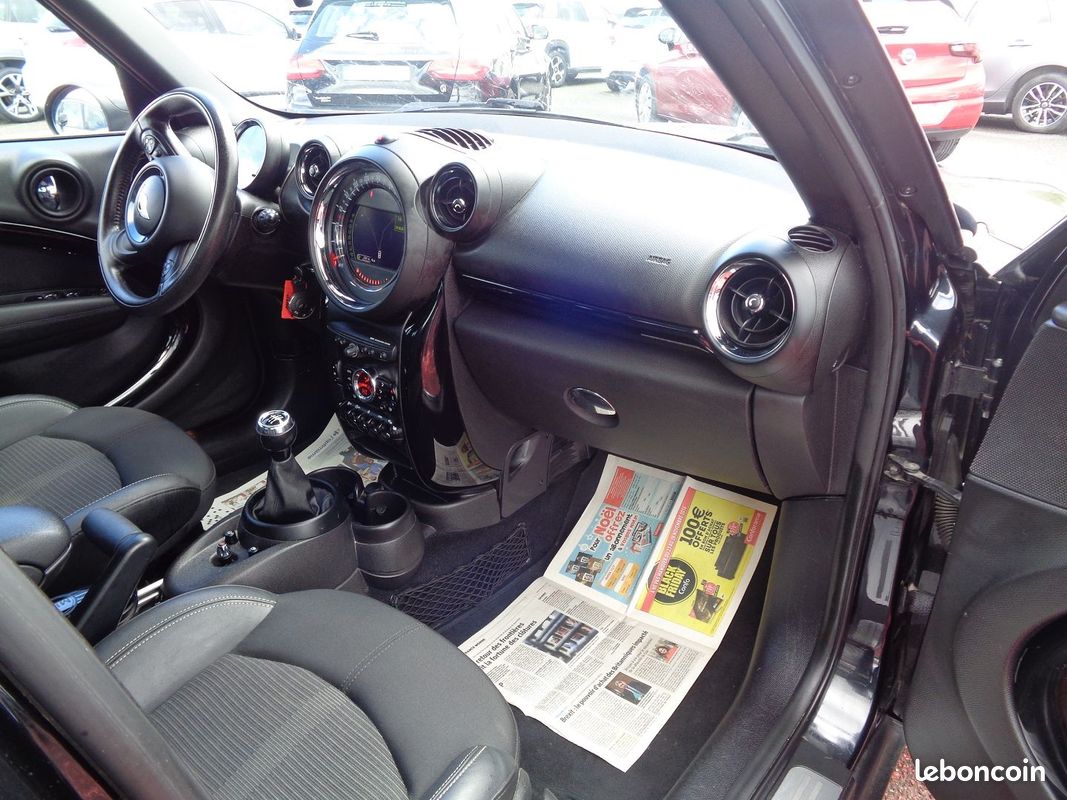 Mini MINI COUNTRYMAN 1.6 D 112CH COOPER BV6 (image 7)