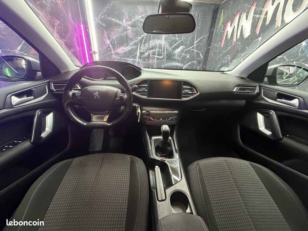 Peugeot 308 ii 1.6 blue hdi 100 access 2017 (image 7)