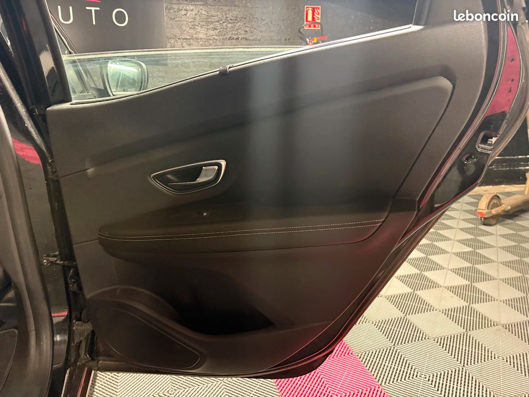 RENAULT SCENIC IV TCe 130 Energy Zen 12580 (image 26)
