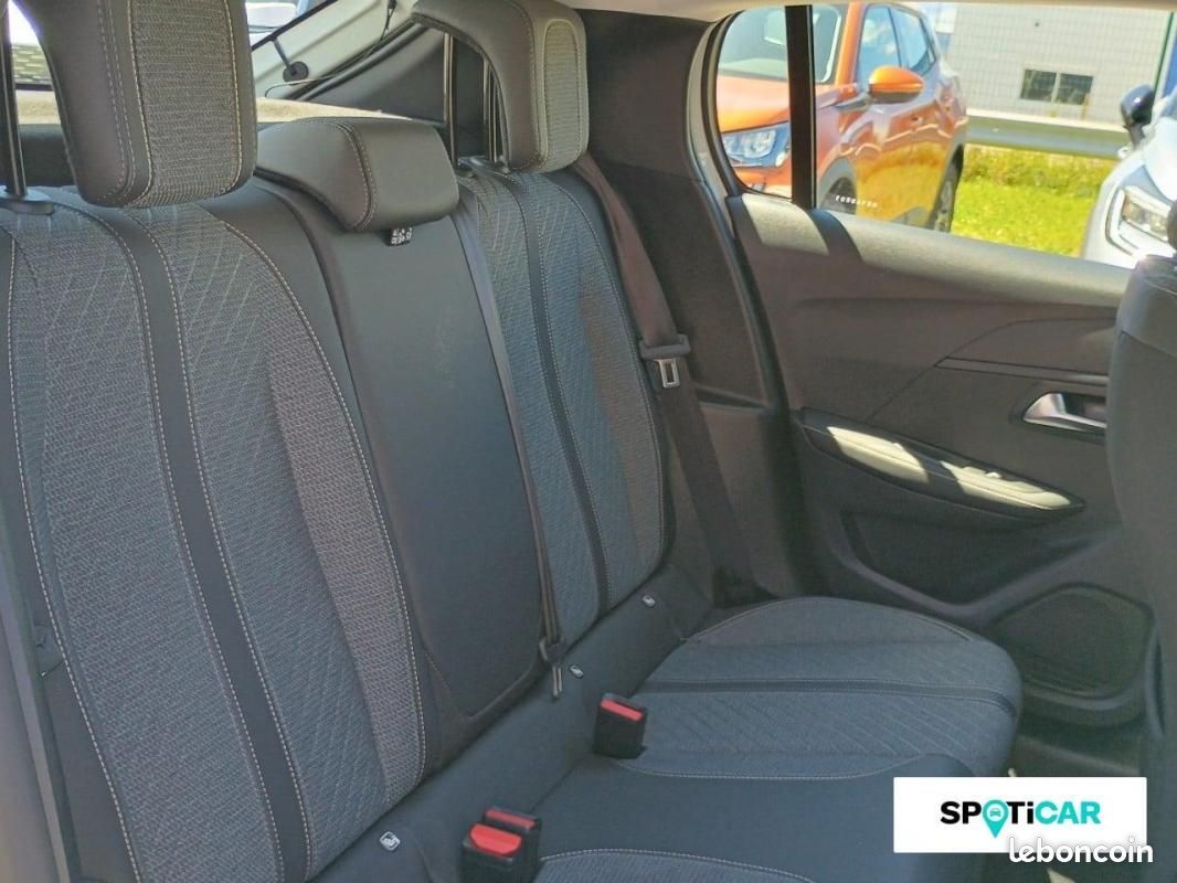 Peugeot 208 100 S&S BVM6 Style (image 10)