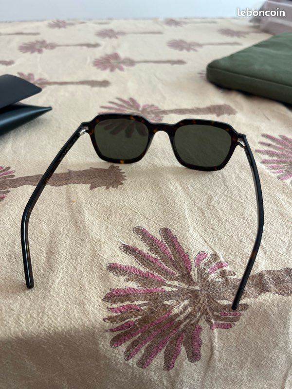 Lunettes solaires Yves Saint Laurent (image 9)