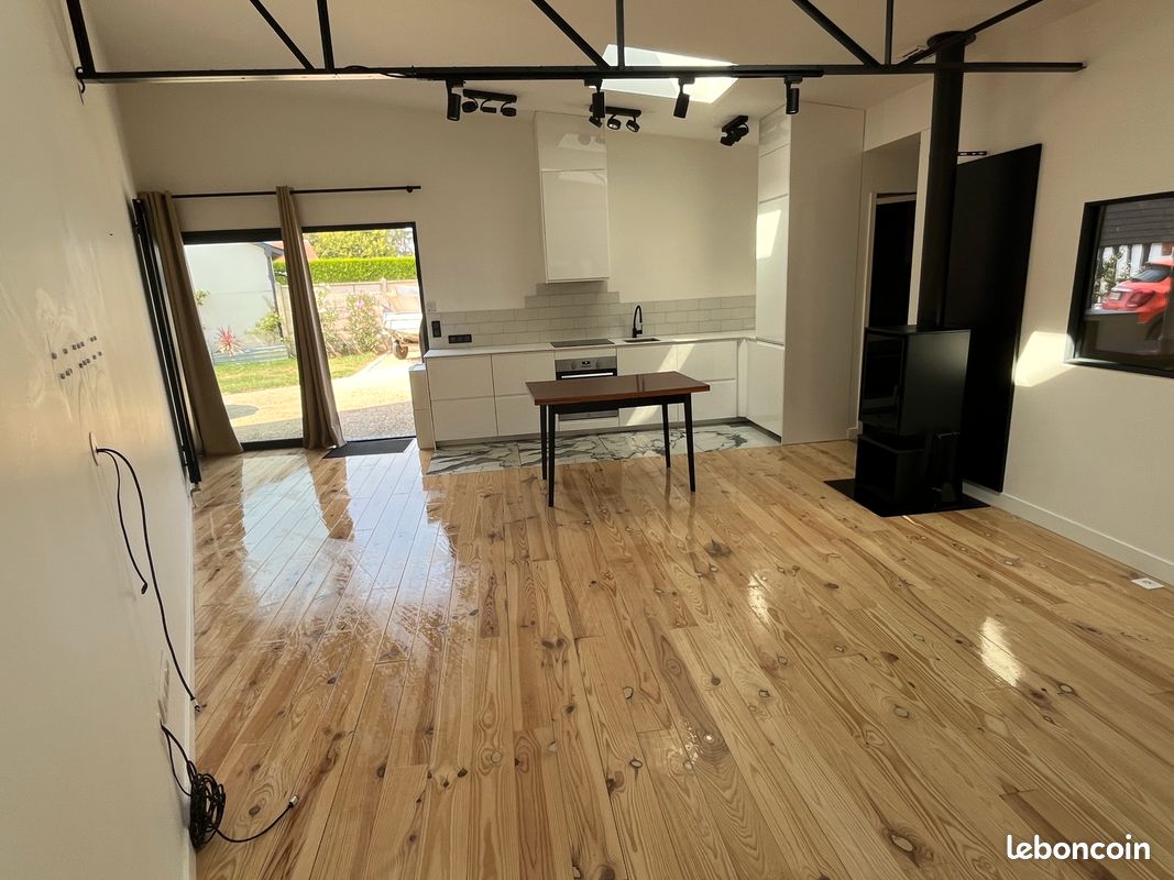 Appartement 3 pièces 80 m² · à Moyaux · 80 m² · 740 €