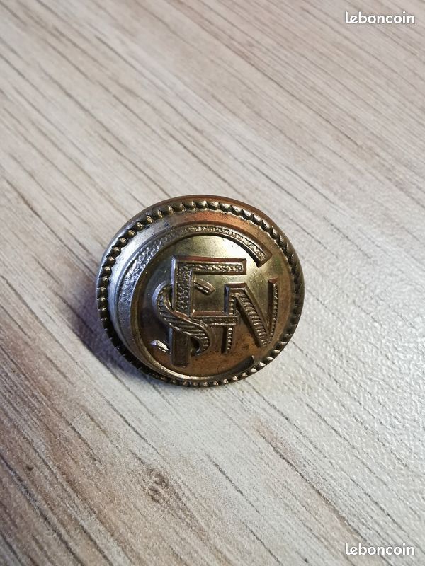 Régiment du Matériel - Anciens boutons - Boutons militaires (10339074