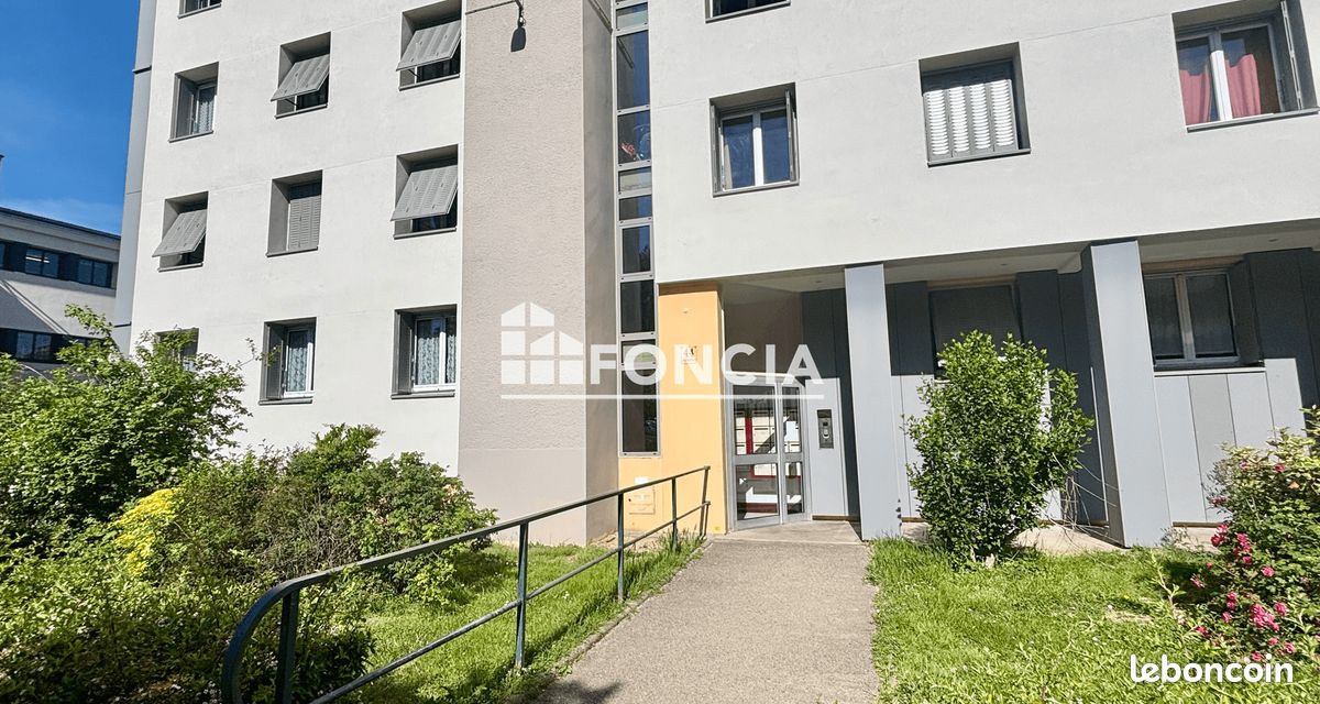 Appartement 5 pièces 81 m² · à Sainte-Foy-lès-Lyon · 81 m² · 215 000 €