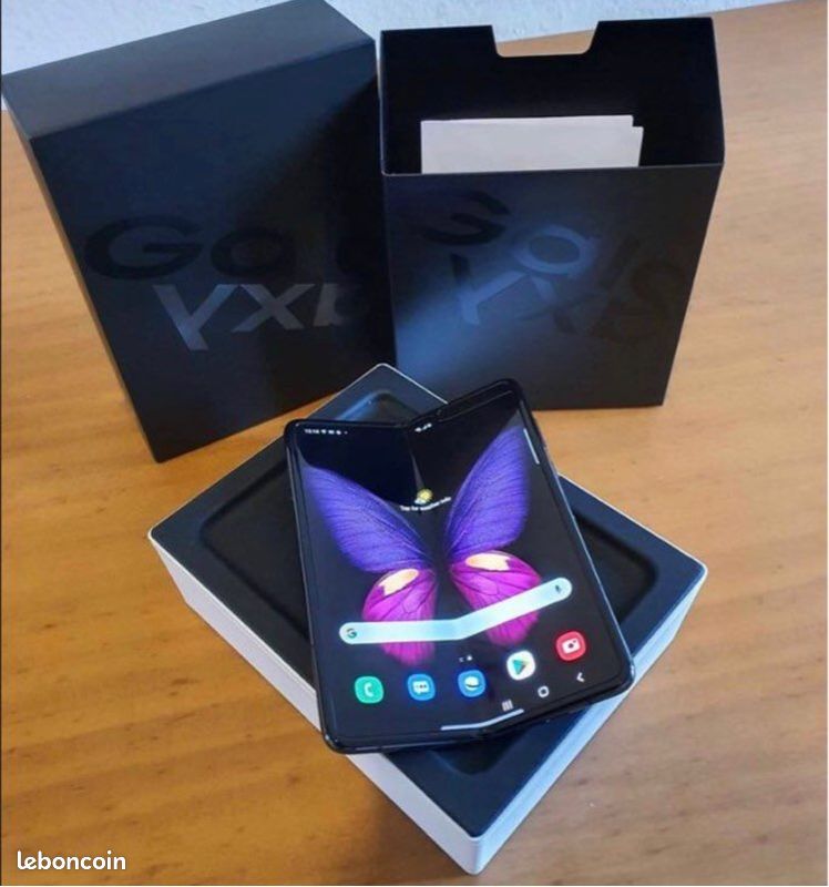 Samsung Galaxy fold (image 4)