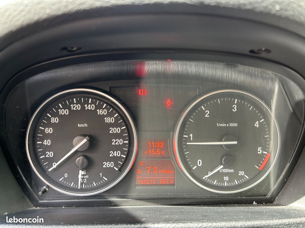 BMW X1 E84 LCI xDrive 20d 184 ch Executive / Suivi d'Entretien Complet (image 15)