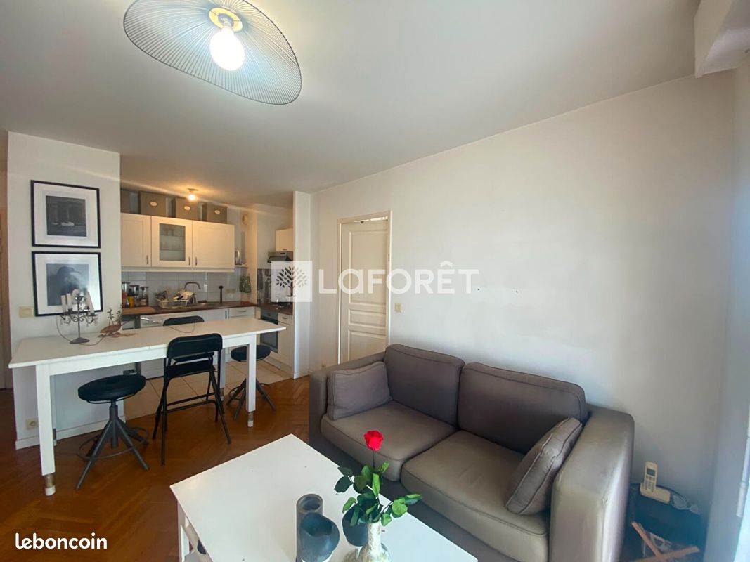 Appartement 2 pièces 41 m² · à Cachan · 41 m² · 999 €