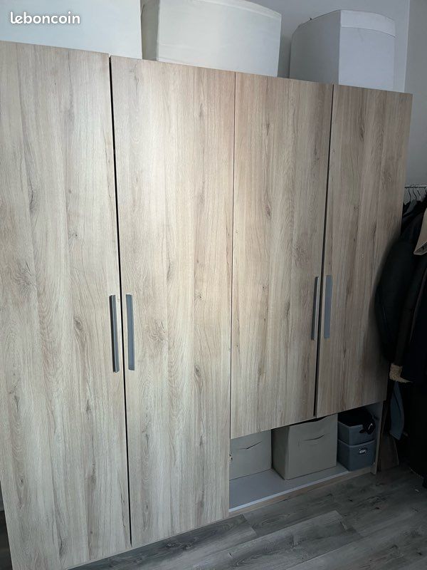 Meuble vêtement (image 1)