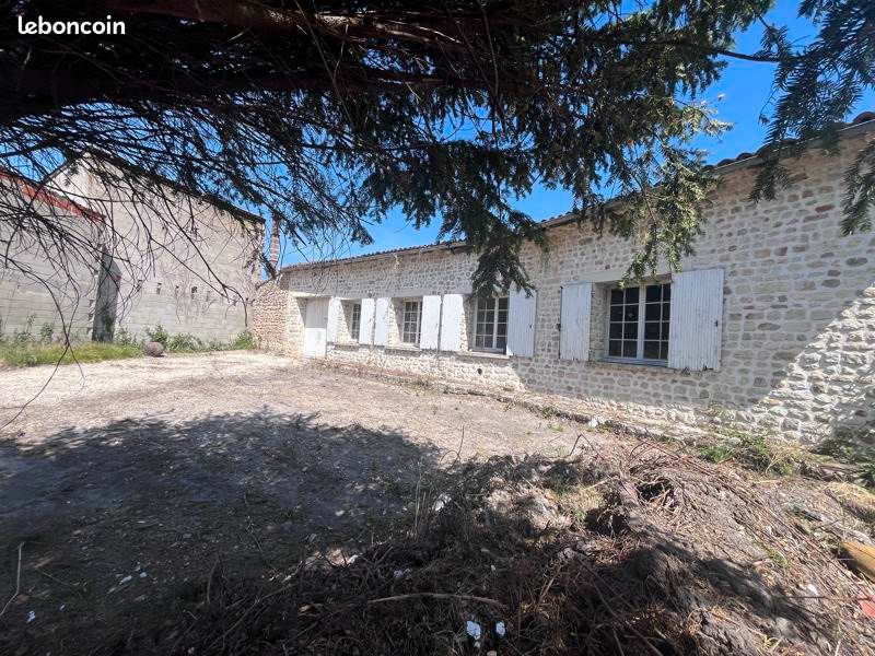 Maison 4 pièces 95 m² · à Montmoreau · 95 m² · 86 336 €
