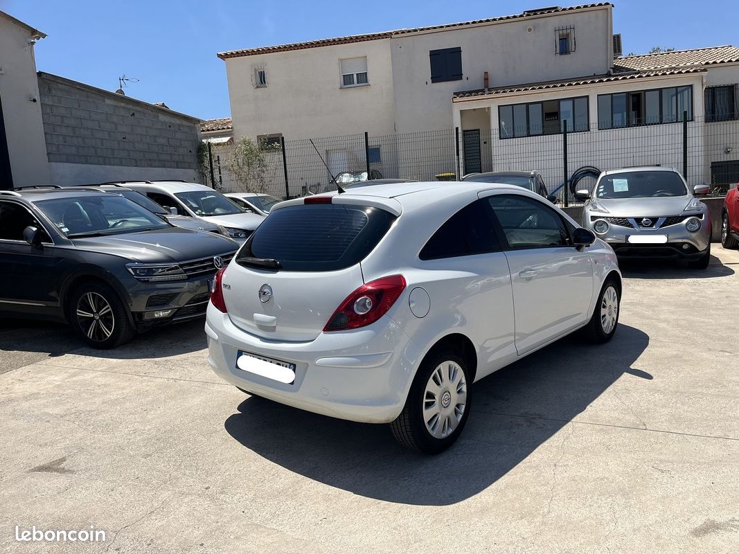 Opel CORSA 1.2 TWINPORT EDITION 3P (image 4)