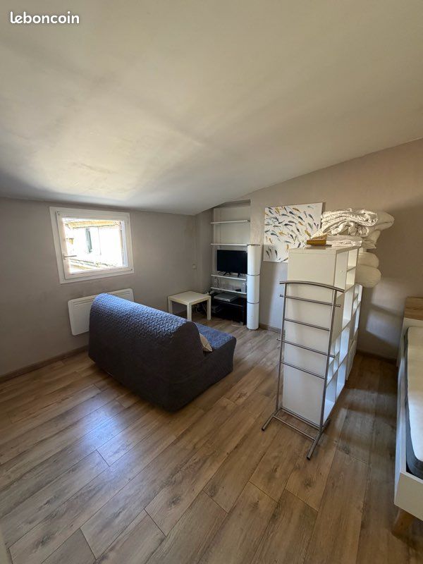 Appartement 1 pièce 32 m² · à Nîmes · 32 m² · 590 €/mois