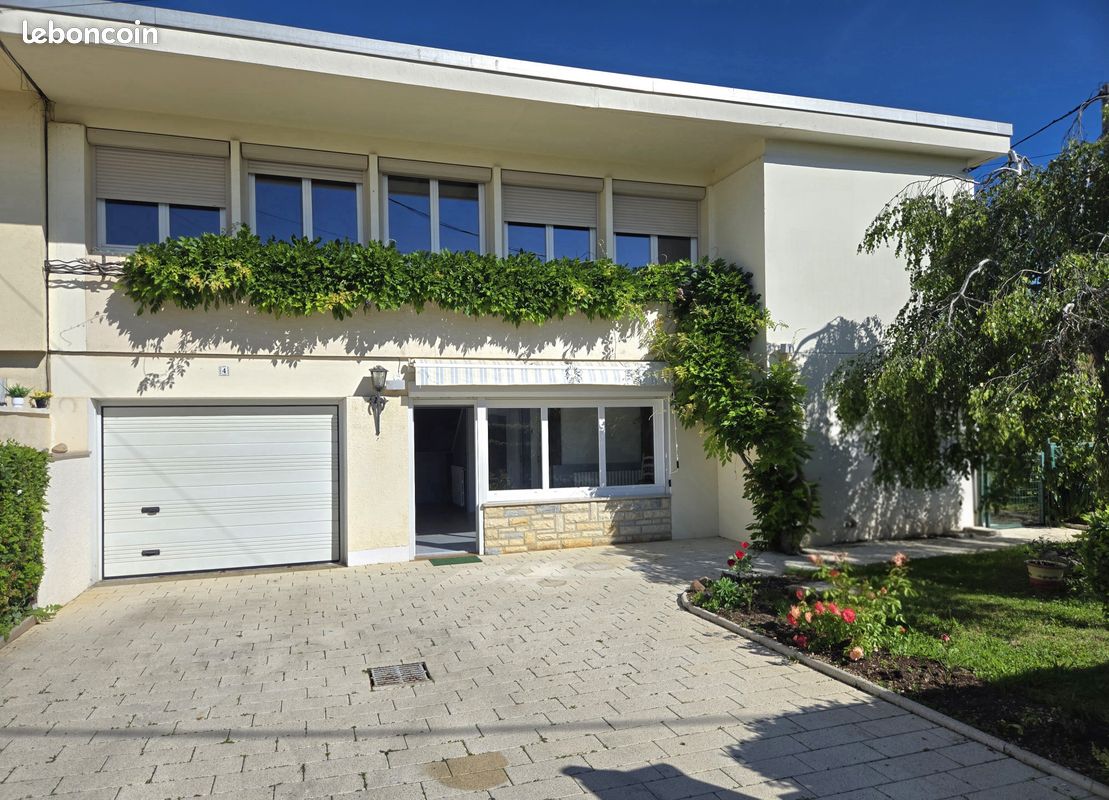 Maison 6 pièces 113 m² · à Genlis · 113 m² · 180 000 €