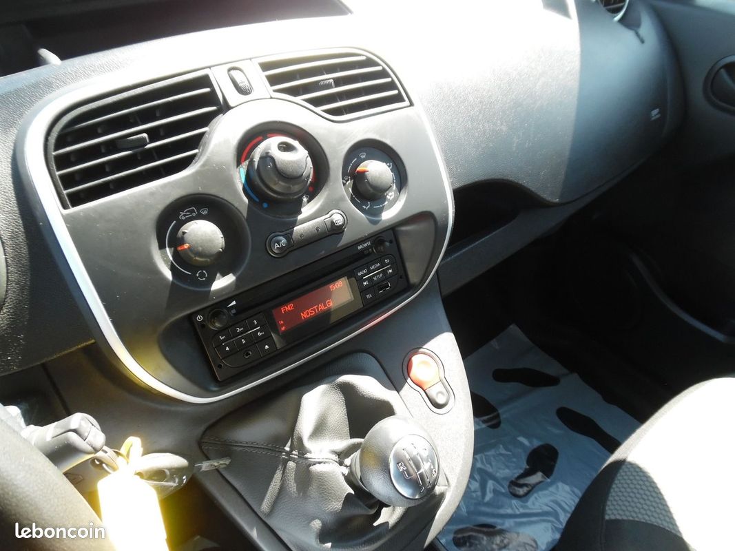 Renault KANGOO II EXPRESS 1.5 BLUE DCI 95CH GRAND CONFORT (image 8)