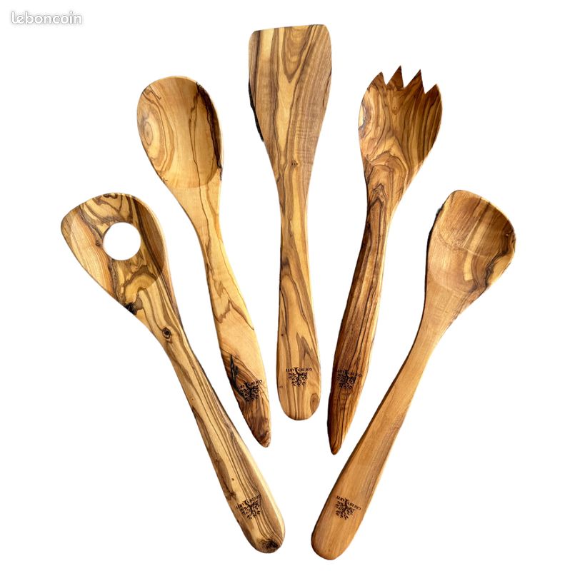 Sets d'Ustensiles – Équipez Votre Cuisine avec Élégance