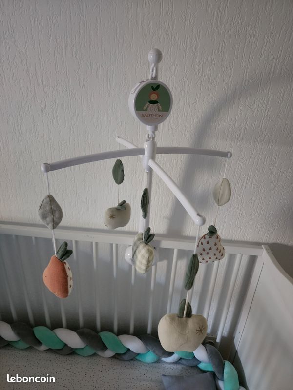 Mobile musical en coton - botanica (image 2)