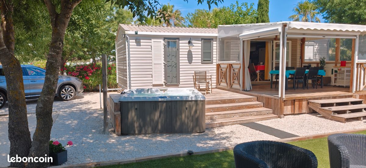 Local commercial 4 pièces 40 m² · à Hyères · 40 m² · 65 000 €