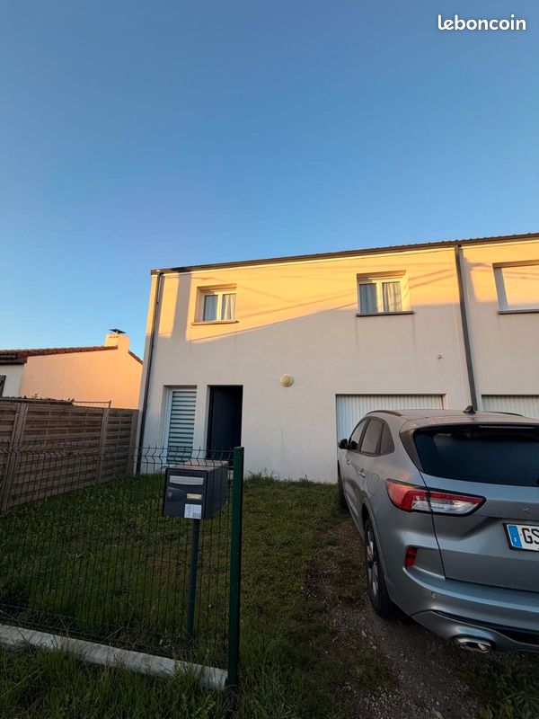 Maison 5 pièces 104 m² · à Rezé · 104 m² · 1 135 €/mois