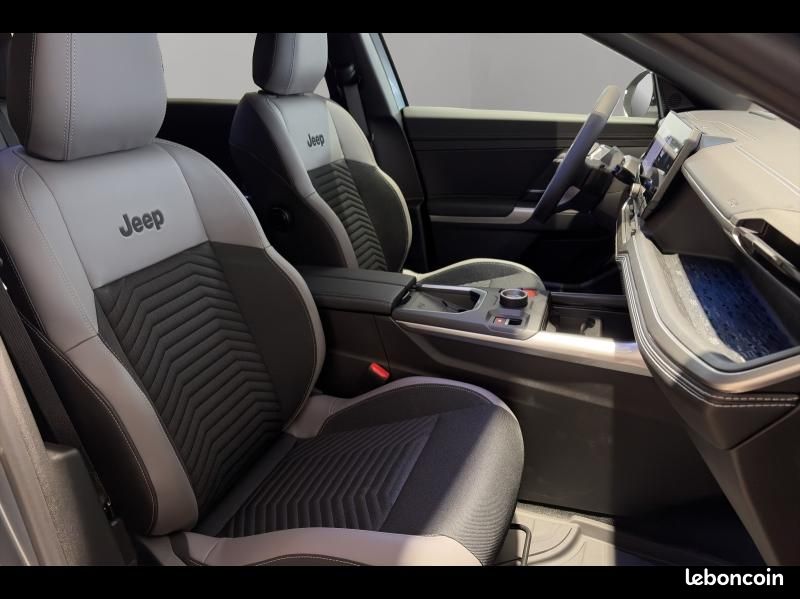 Jeep Compass 1.2 Turbo T3 145ch e-Hybrid First Edition BVR6 (image 13)