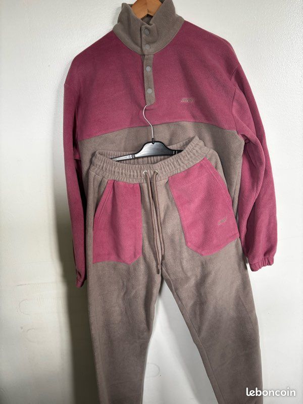 Ensemble de survêtement polaire pantalon et sweat à boutons à pression Boohoo (image 1)