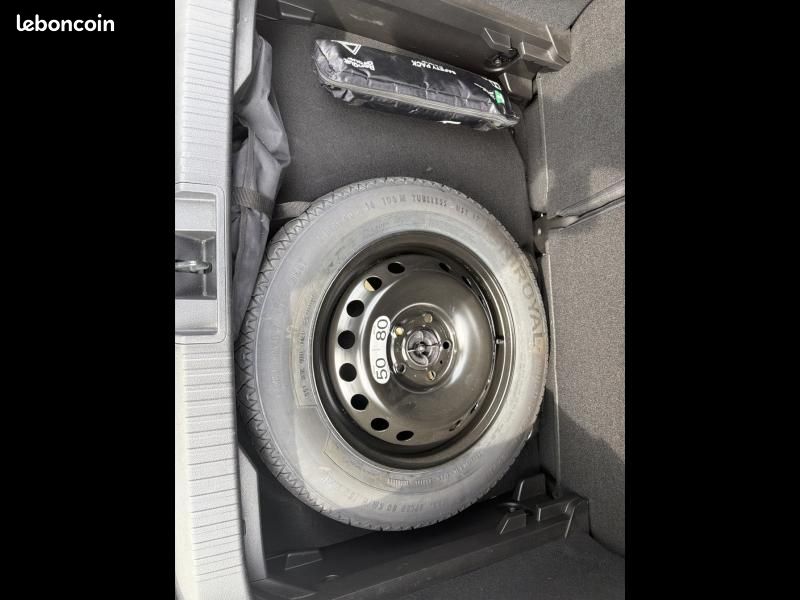 Renault Captur 1.6 E-Tech full hybrid 145ch Evolution (image 7)