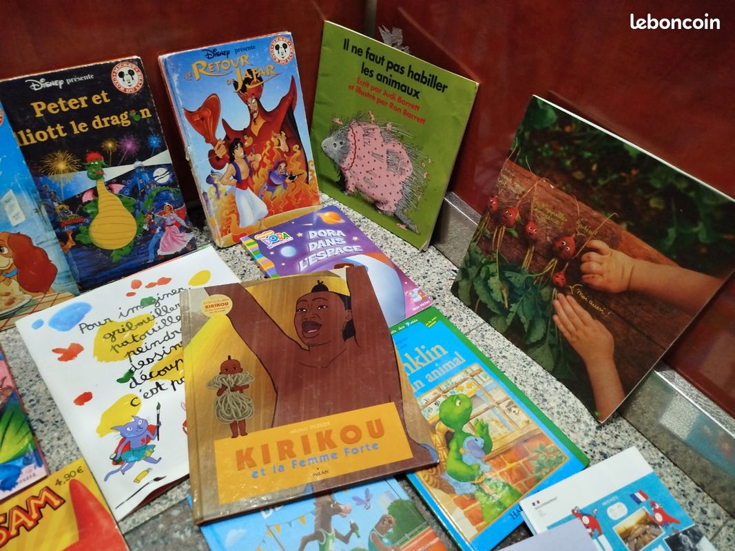 Grand lot de 47 livres d enfant Disney Franklin.... (image 8)