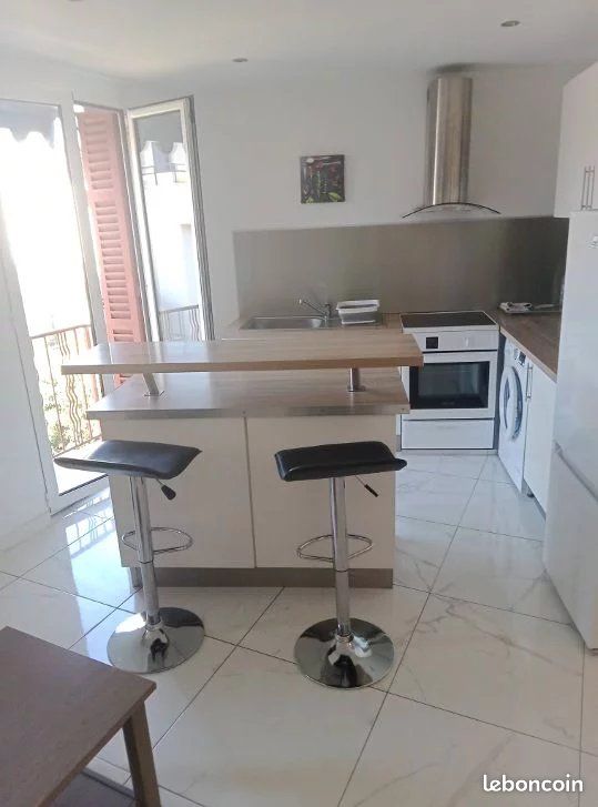 Appartement 3 pièces 53 m² · à Antibes · 53 m² · 1 300 €/mois