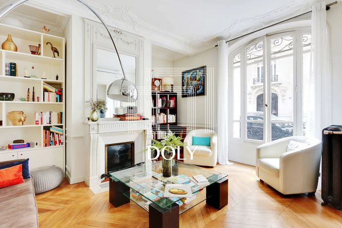Appartement a louer paris-7e-arrondissement - 6 pièce(s) - 121 m2 - Surfyn