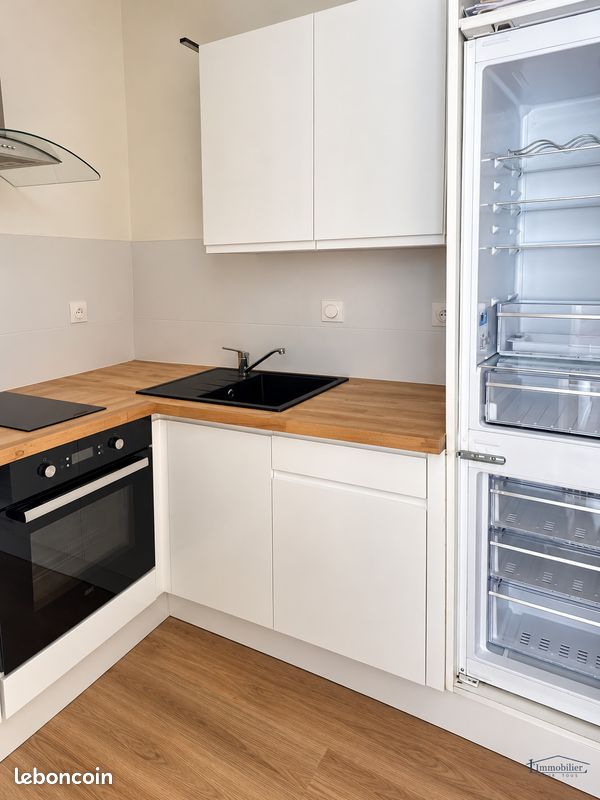 Appartement 2 pièces 25 m² · à Montfort-le-Gesnois · 25 m² · 430 €/mois