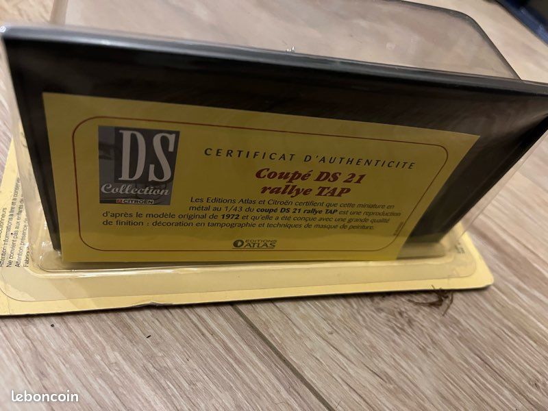 La DS 20 Confort de 1972 - Citroen DS Collection - Editions Atlas modello