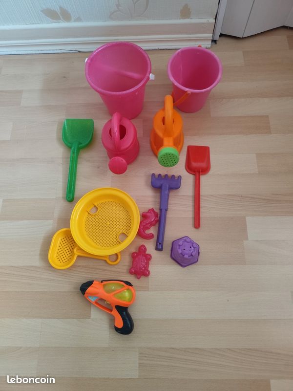 Jouets pour plage (image 1)