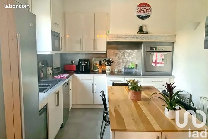 Propriété 6 pièces 115 m²