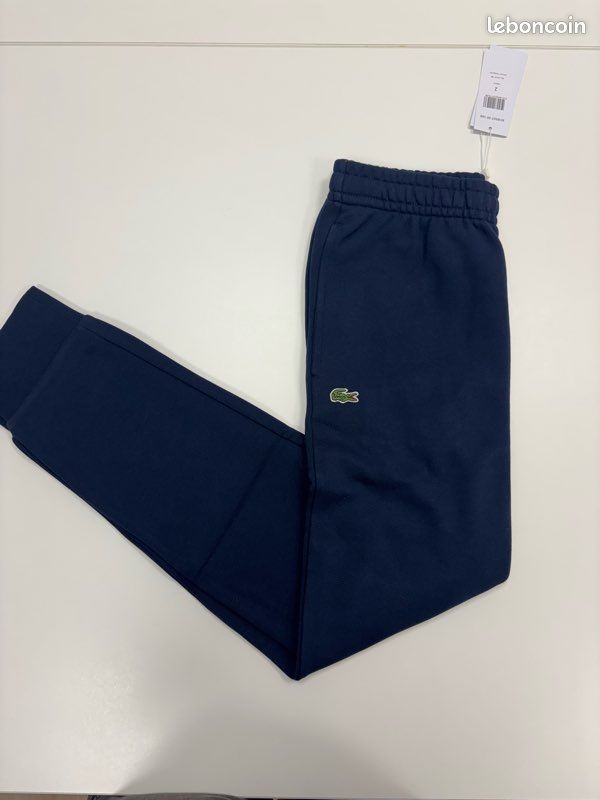Jogging Lacoste Bleu Marine Jogging Lacoste Bleu Marine Neuf Vêtements