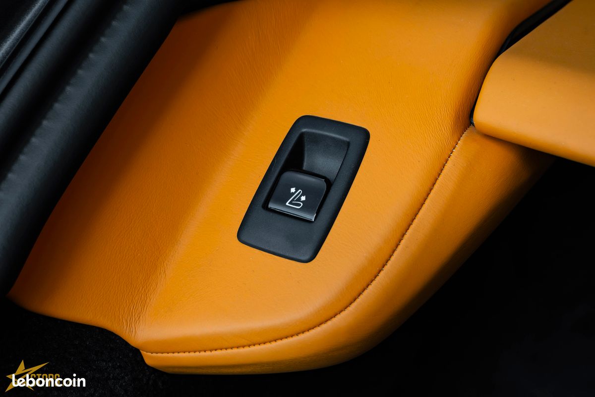 Rolls-Royce Cullinan Black Badge (image 8)