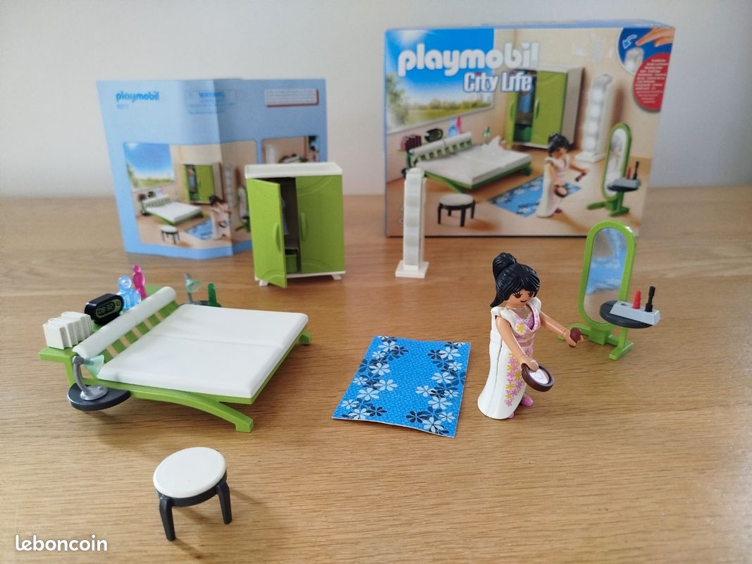 PLAYMOBIL Maison Moderne (R268) - Set Camera Genitori Con Grande Letto Verde - Usato, Completare La Casa?
