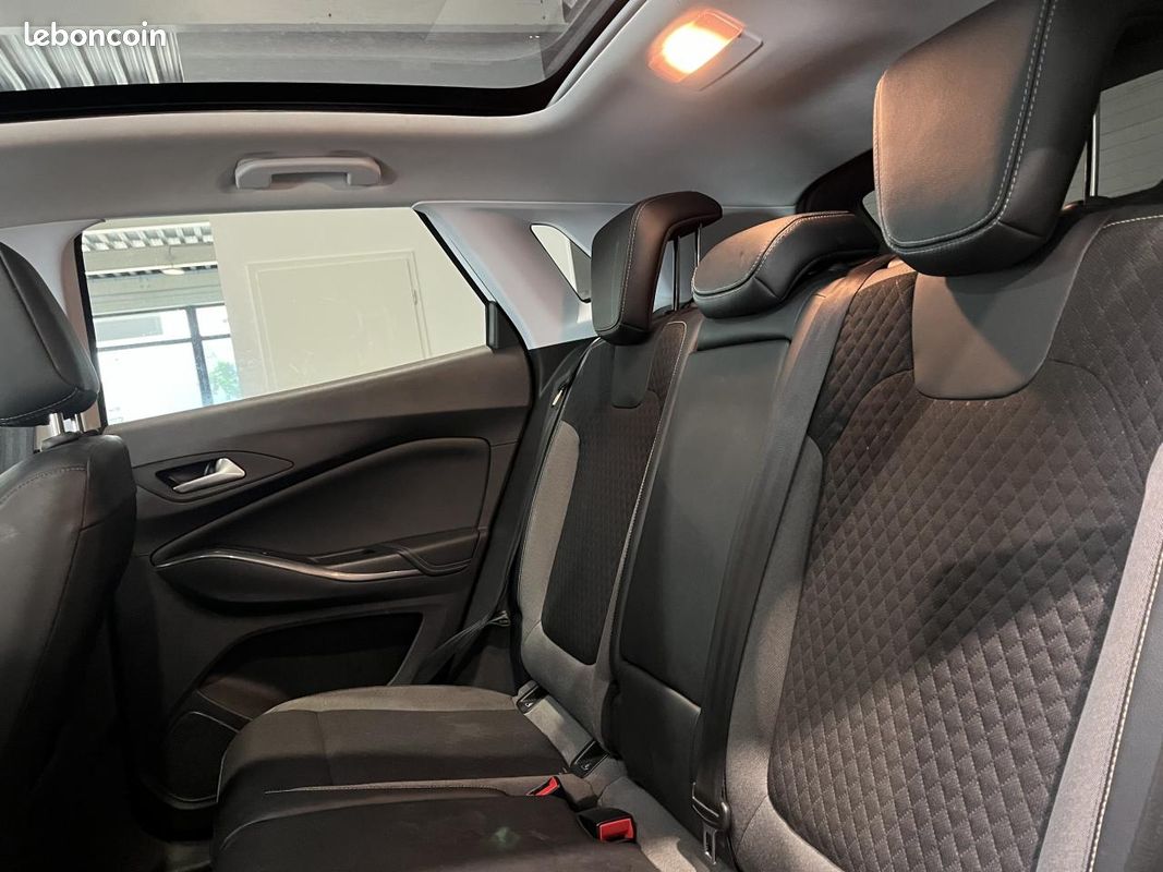 OPEL GRANDLAND X Design Line - 1.5 CDTI - 130ch - SUIVI COMPLET - CAMERA DE RECUL - CARPLAY (image 10)