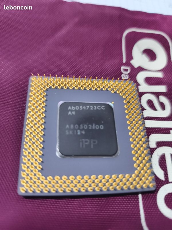 Ordinateur vintage INTEL ipds 100 Ordinateur vintage INTEL ipds 100