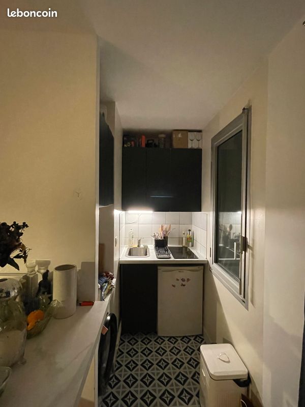 Appartement 1 pièce 25 m² · à Issy-les-Moulineaux · 25 m² · 950 €/mois