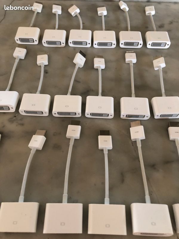Lot de 18 câbles connecteurs HDMI - VGA (image 1)