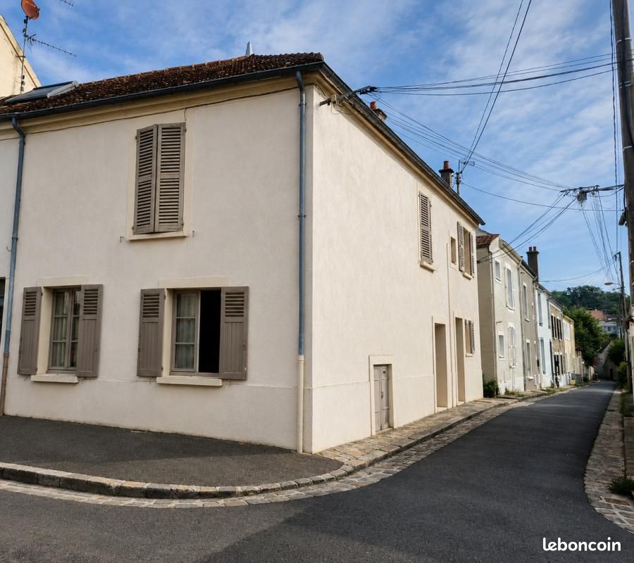 Immeuble 5 pièces 111 m² · à Fontainebleau · 111 m² · 489 000 €
