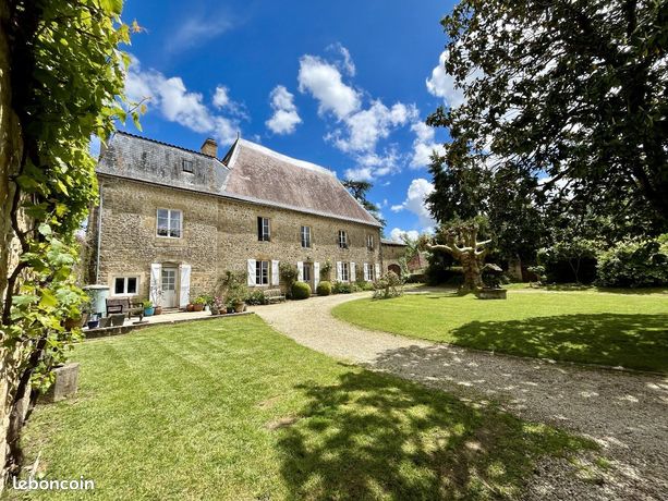 Propriété 9 pièces 297 m²
