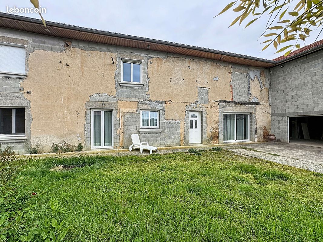 Maison 6 pièces 246 m² · à La Côte-Saint-André · 246 m² · 349 000 €
