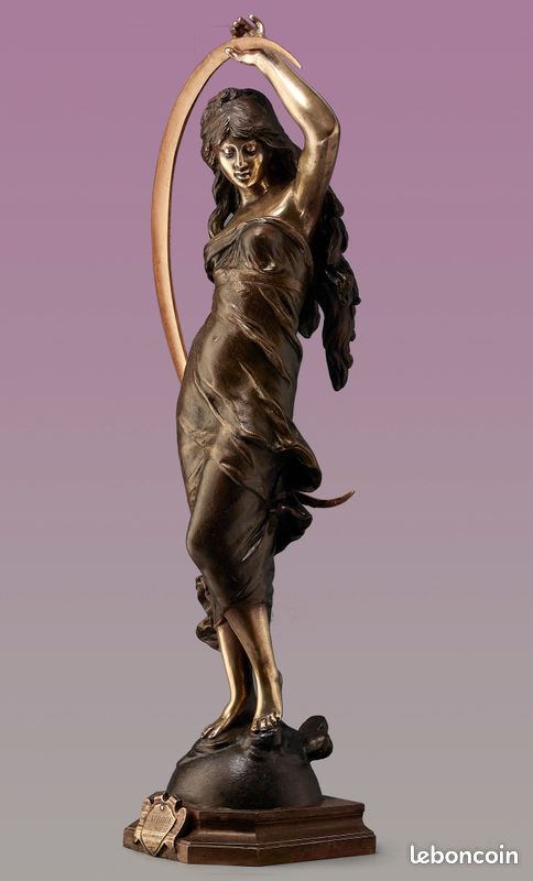 Auguste MOREAU - BRONZE ANCIEN - L'AURORE 49 CM (image 4)