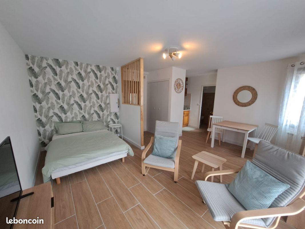 Appartement 1 pièce 32 m² · à Marvejols · 32 m² · 420 €/mois