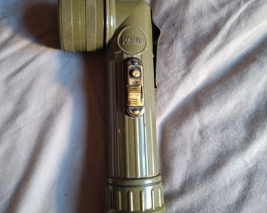 Lampes de poche militaire Elves | Kaufen auf
