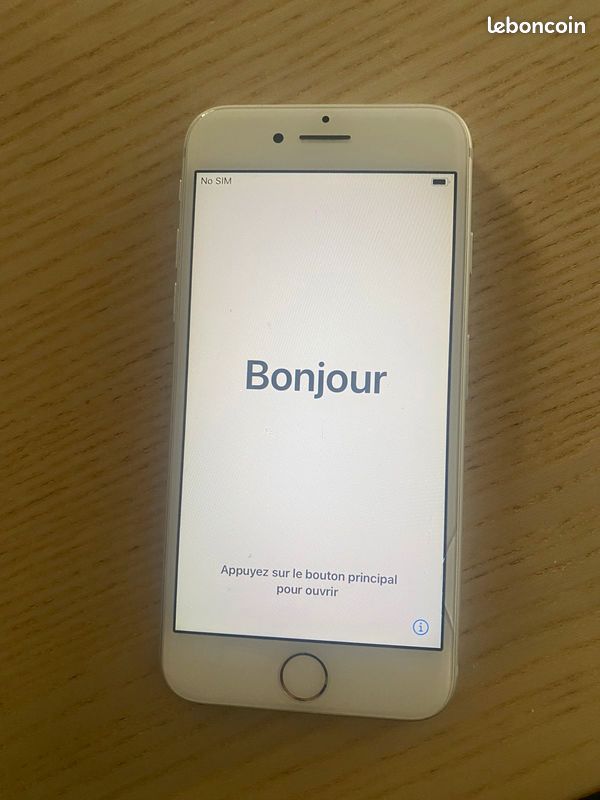 IPhone 7 32Go (image 1)