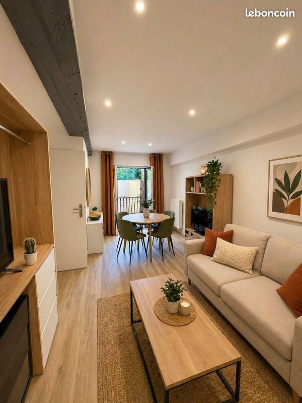 Appartement 2 pièces 66 m² · à Couzon-au-Mont-d'Or · 66 m² · 1 200 €