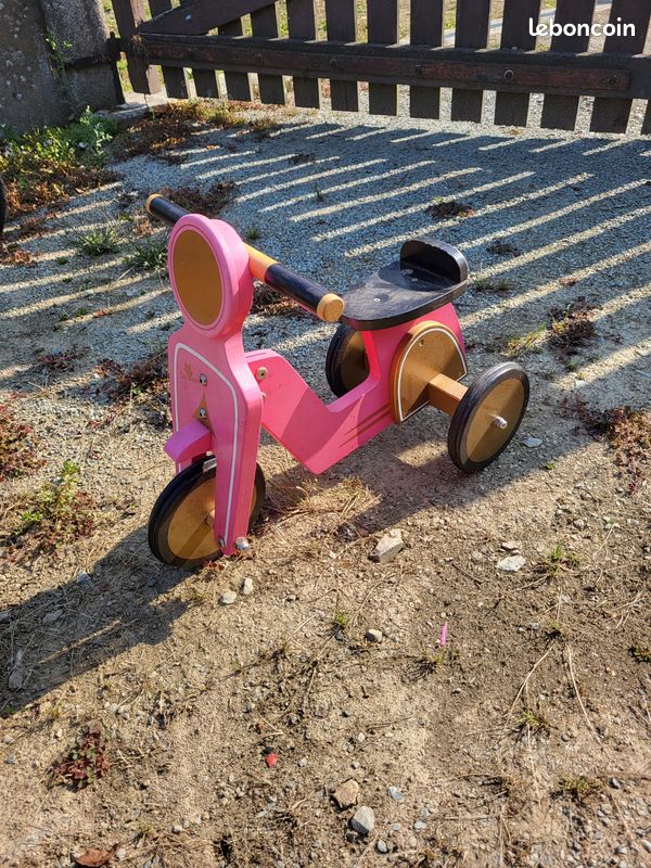 Draisienne en bois (image 1)