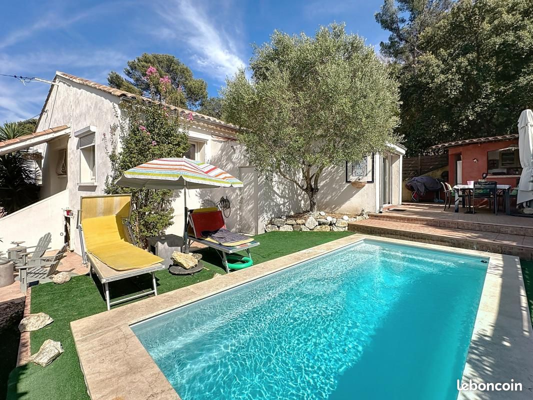 Maison 4 pièces 111 m² · à La Seyne-sur-Mer · 111 m² · 1 880 €