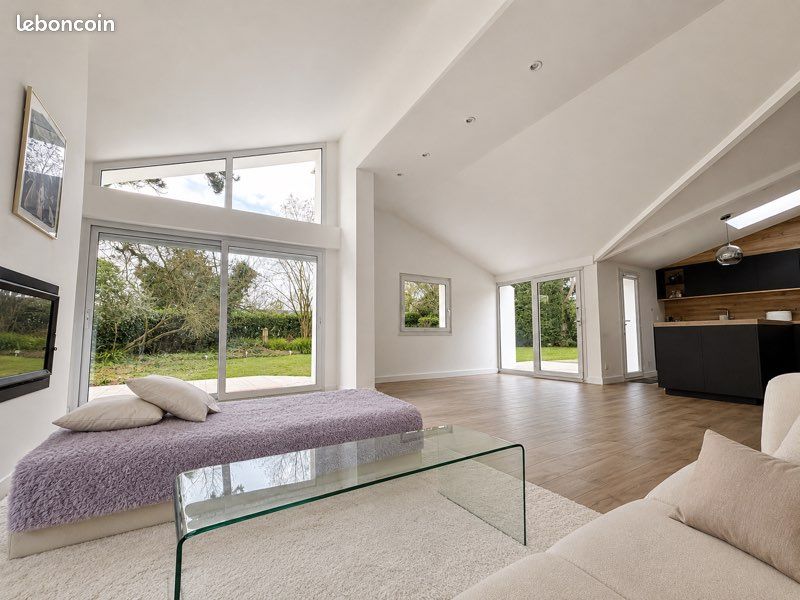 Maison 5 pièces 125 m² · à Lésigny · 125 m² · 615 000 €