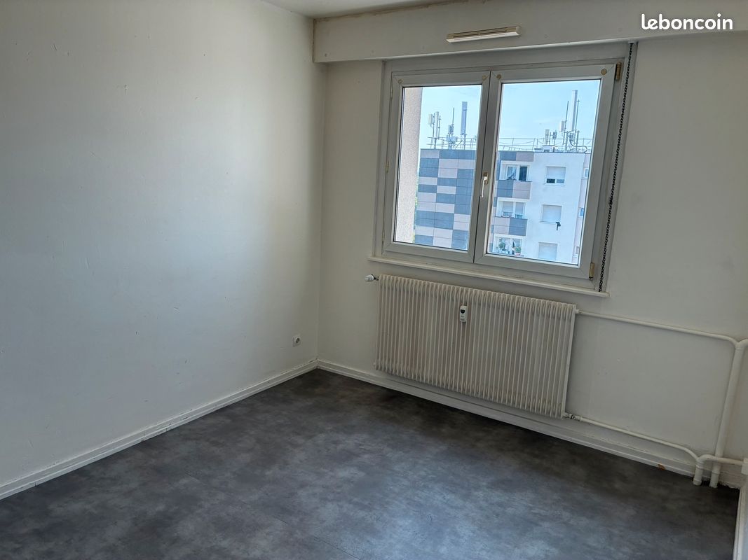 Appartement 4 pièces 92 m² · à Ostwald · 91,6 m² · 980 €